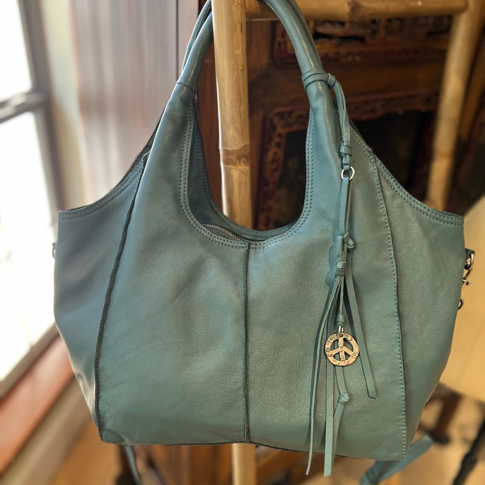 LUCKY BRAND - Patti Tote {Silver Pine}